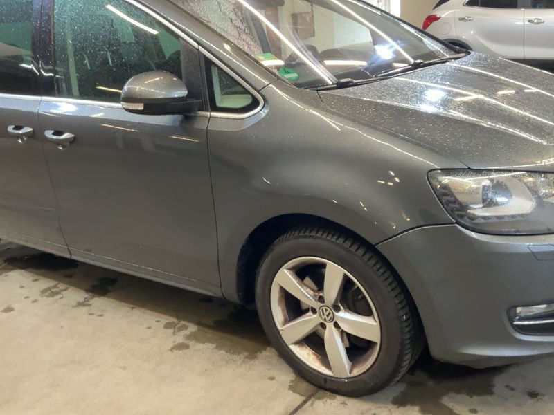 Volkswagen Sharan 2.0 TDI Highline BlueMotion Tech 2011 – снимка 12
