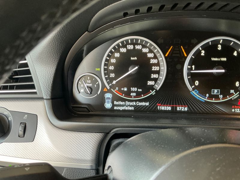 BMW 5er 525d 2017 – снимка 36