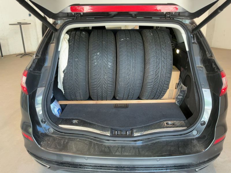 Ford Mondeo 2.0 TDCi Titanium AWD 2015 – снимка 16