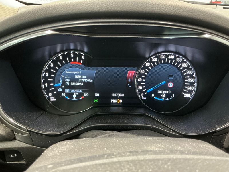 Ford Mondeo 2.0 TDCi Titanium AWD 2015 – снимка 19