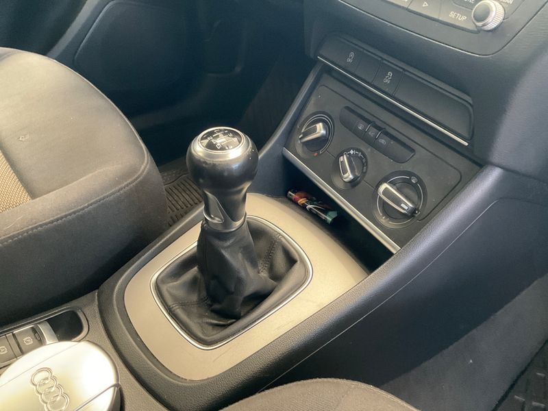 Audi Q3 2.0 TDI 2013 – снимка 34
