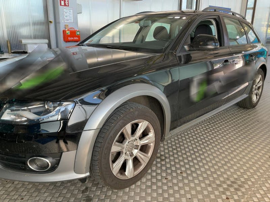 Audi A4 Allroad 2.0 TFSI 2010 – снимка 2
