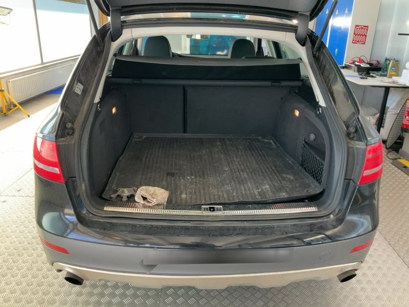 Audi A4 Allroad 2.0 TFSI 2010 – снимка 16