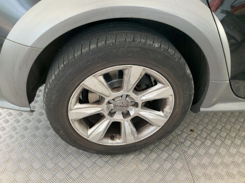 Audi A4 Allroad 2.0 TFSI 2010 – снимка 9