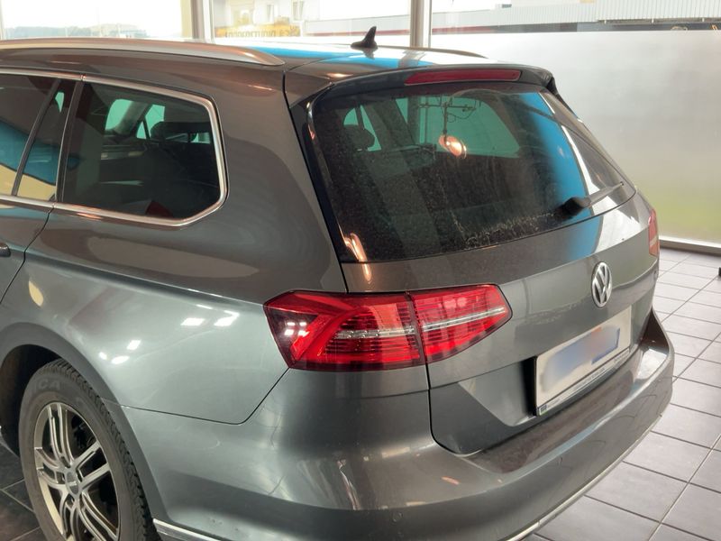 Volkswagen Passat 2.0 TDI Highline 4Motion BlueMotion Tech 2016 – снимка 6