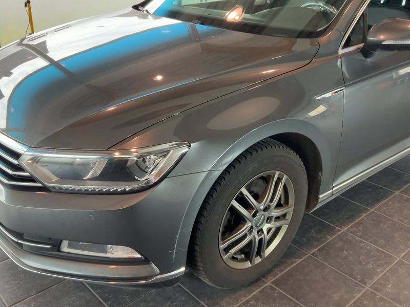 Volkswagen Passat 2.0 TDI Highline 4Motion BlueMotion Tech 2016 – снимка 2