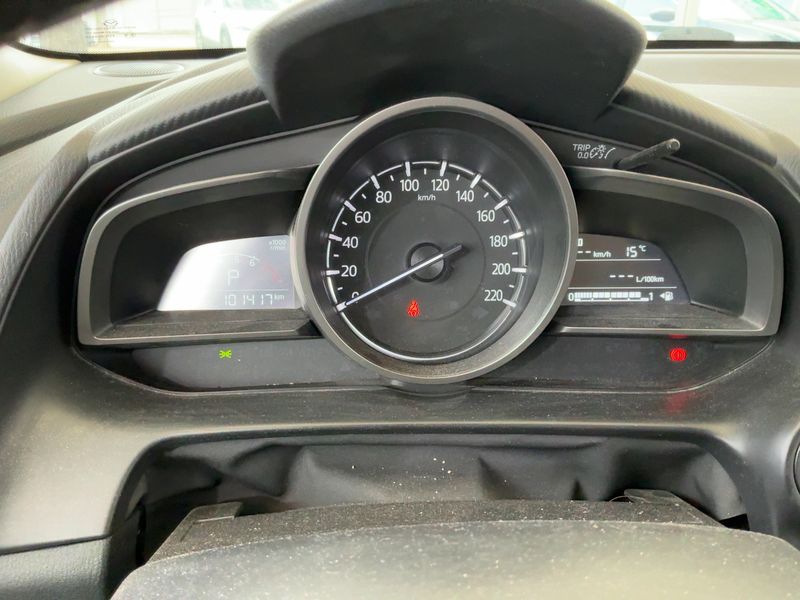 Mazda 2 1.5 Style+ 2018 – снимка 18