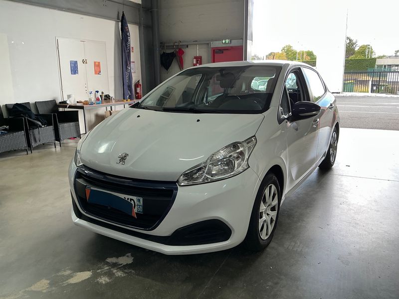 Peugeot 208 1.0 VTi Like 2016 – снимка 1