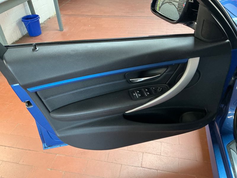 BMW 3er 320d xDrive M Sport Shadow 2018 – снимка 22