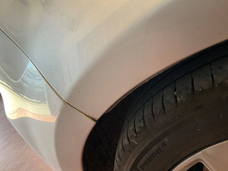 Volkswagen Golf VI 1.6 TDI Comfortline 2010 – снимка на щета 33