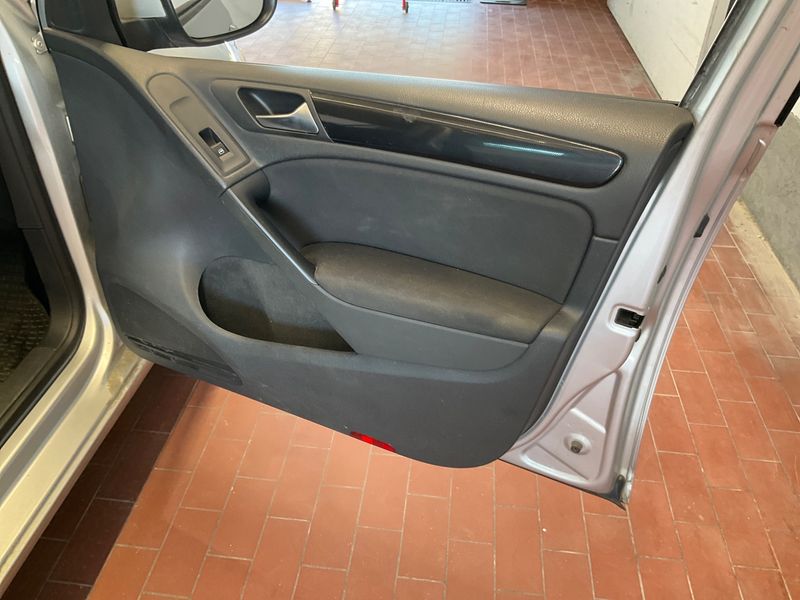 Volkswagen Golf VI 1.6 TDI Comfortline 2010 – снимка 35