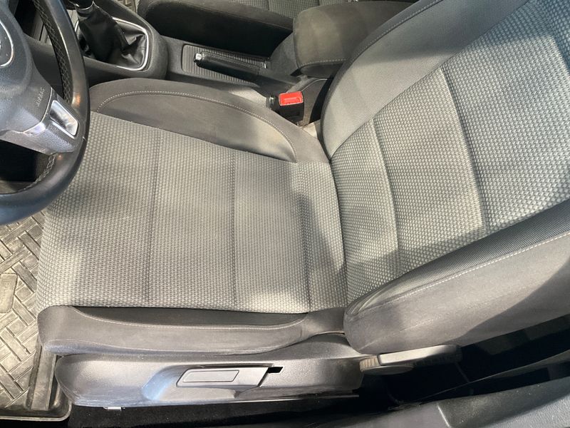Volkswagen Golf VI 1.6 TDI Comfortline 2010 – снимка 41