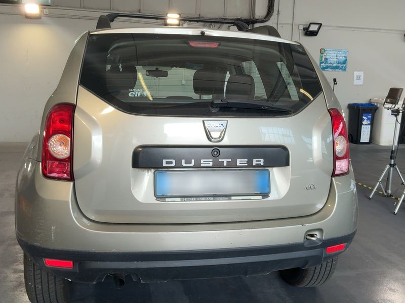 Dacia Duster 1.5 dCi Laureate 4x2 2011 – снимка 7