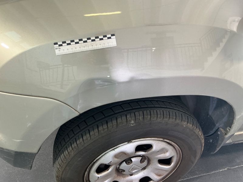 Dacia Duster 1.5 dCi Laureate 4x2 2011 – снимка 32
