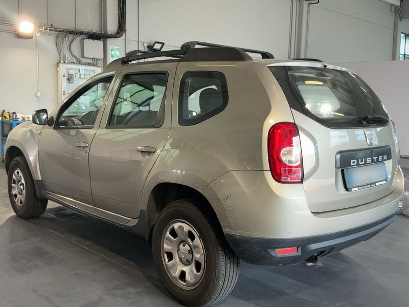 Dacia Duster 1.5 dCi Laureate 4x2 2011 – снимка 6