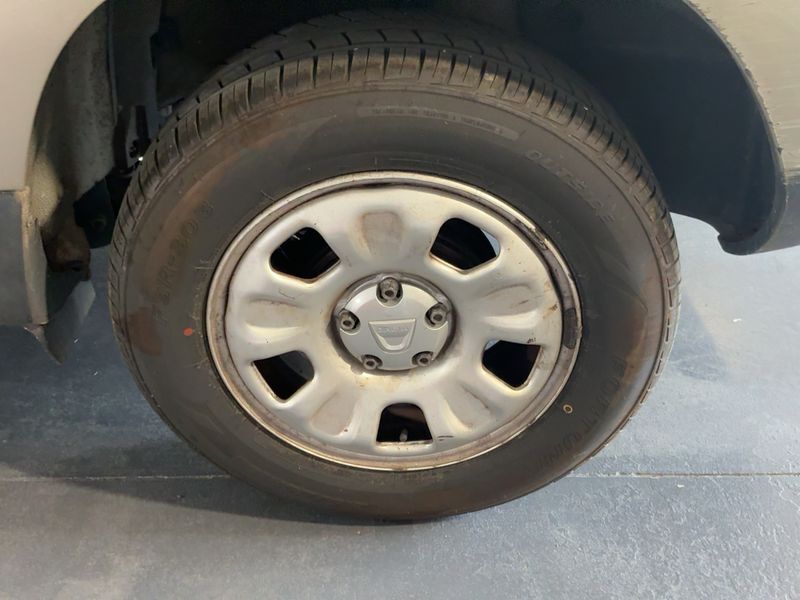 Dacia Duster 1.5 dCi Laureate 4x2 2011 – снимка 5