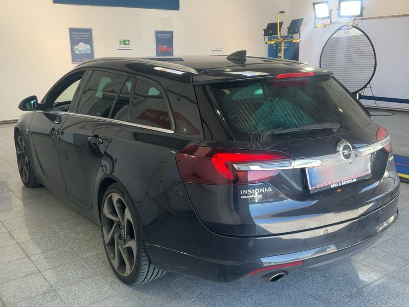 Opel Insignia Sports Tourer 2.0 CDTI Sport 2016 – снимка 6