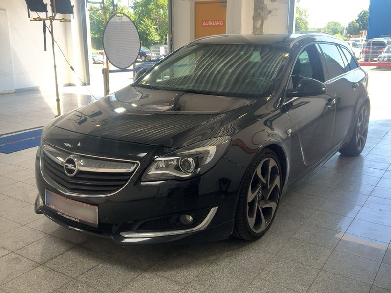Opel Insignia Sports Tourer 2.0 CDTI Sport 2016 – снимка 1