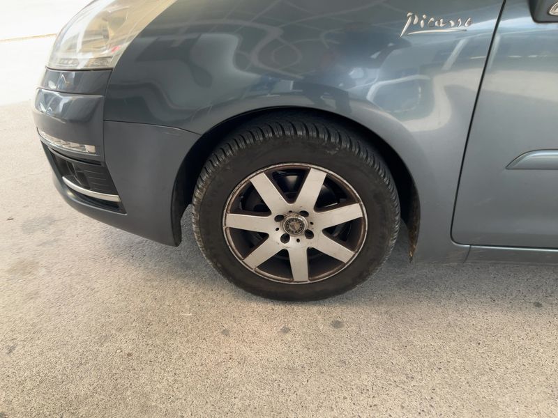 Citroen C4 Picasso 1.6 HDi Confort 2011 – снимка 3