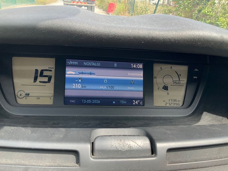 Citroen C4 Picasso 1.6 HDi Confort 2011 – снимка 18