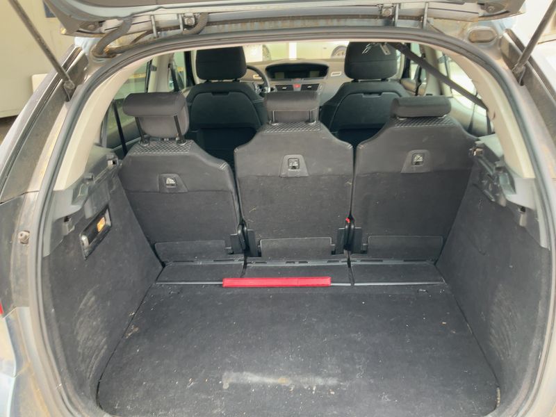 Citroen C4 Picasso 1.6 HDi Confort 2011 – снимка 15