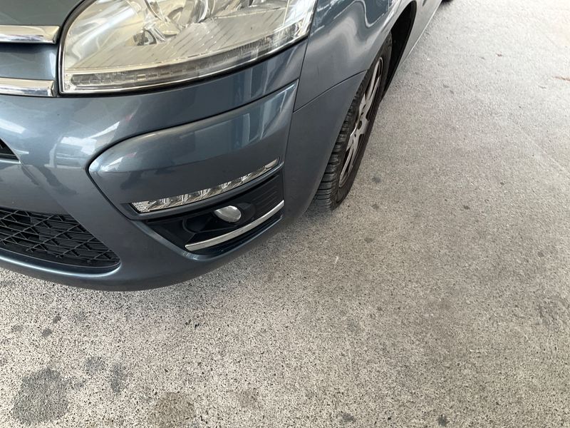 Citroen C4 Picasso 1.6 HDi Confort 2011 – снимка на щета 35