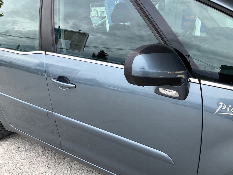 Citroen C4 Picasso 1.6 HDi Confort 2011 – снимка на щета 27