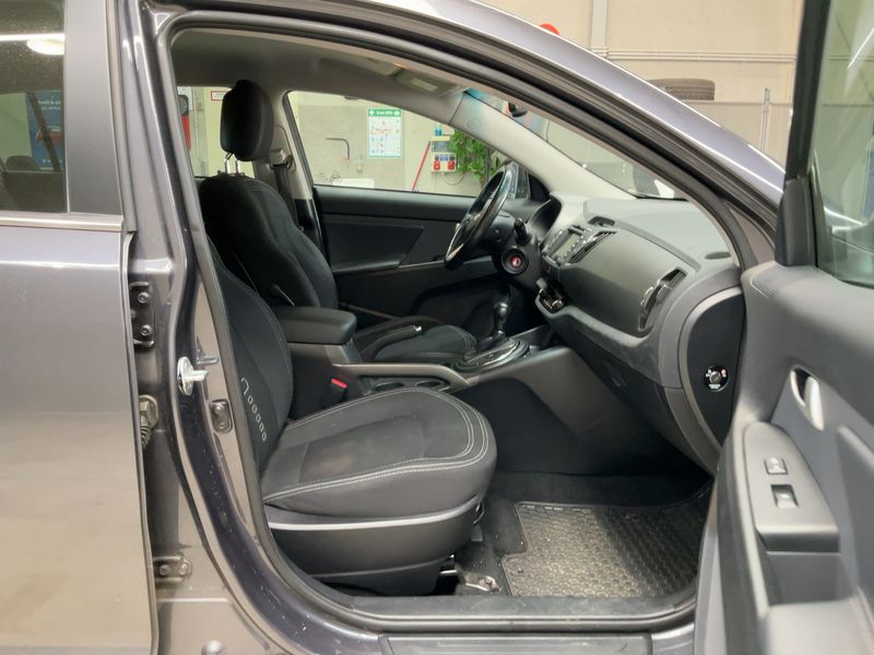 Kia Sportage 2.0 CRDi Dream Team 4WD 2014 – снимка 16