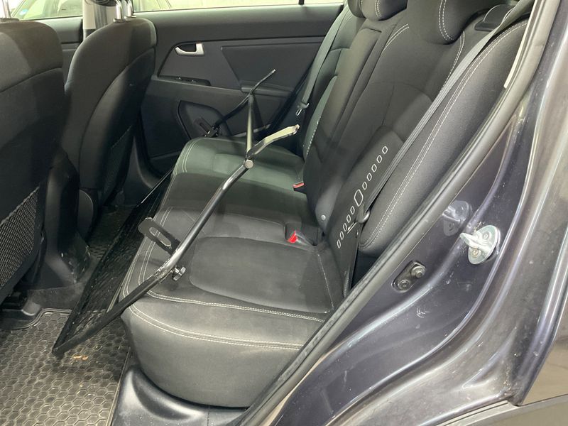 Kia Sportage 2.0 CRDi Dream Team 4WD 2014 – снимка 25