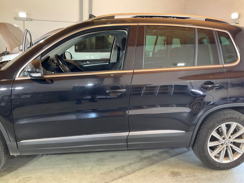 Volkswagen Tiguan 2.0 TDI Sport & Style 4Motion BlueMotion Tech 2014 – снимка 4