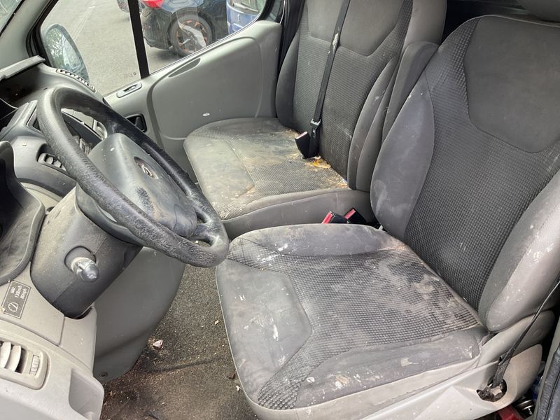 Opel Vivaro 2.0 CDTI Kasten L2H1 2,9t 2012 – снимка 3