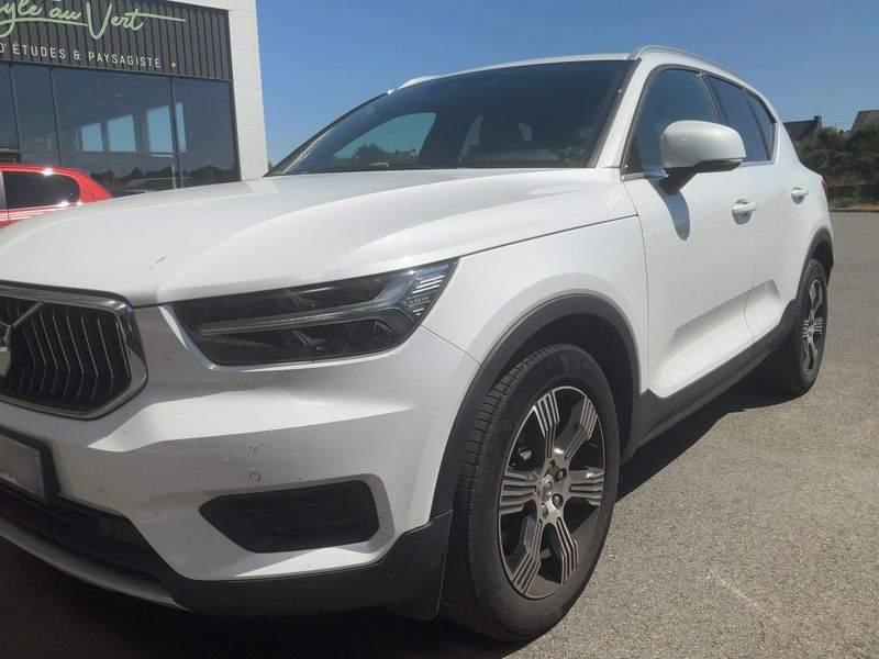 Volvo XC40 2.0 D4 Inscription Luxe AWD 2019 – снимка 2