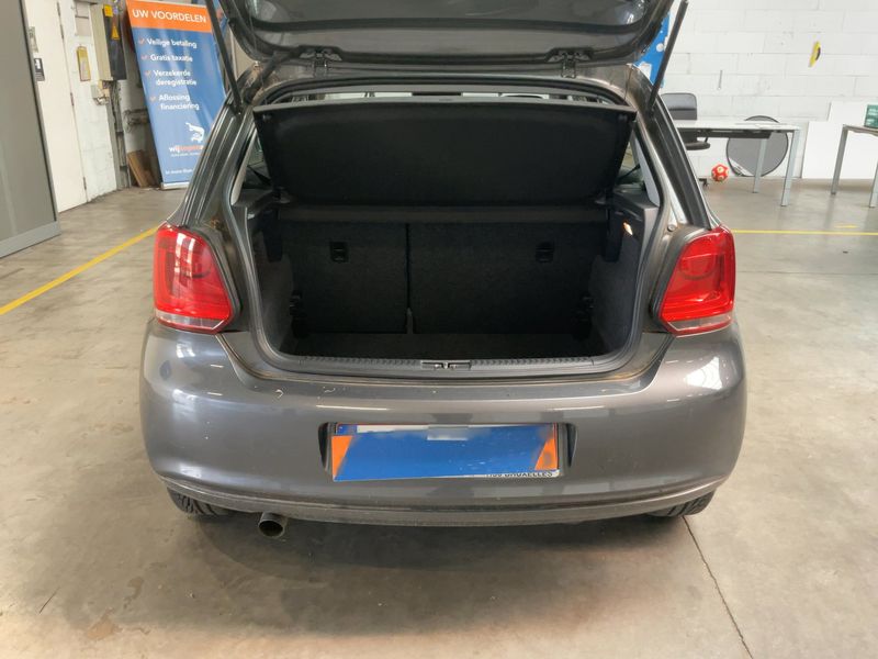 Volkswagen Polo 1.4 FSI Comfortline 2011 – снимка 15