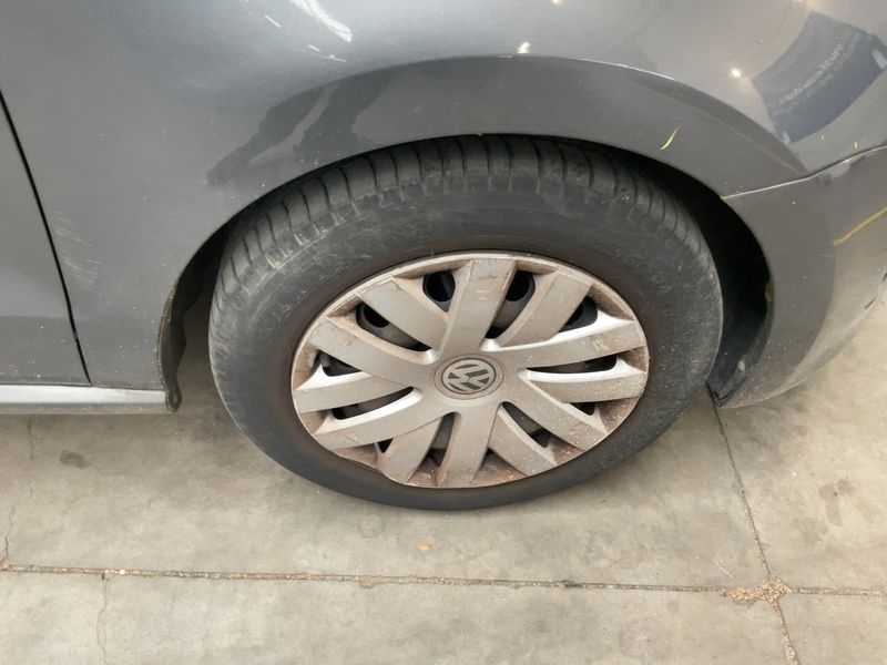 Volkswagen Polo 1.4 FSI Comfortline 2011 – снимка 11