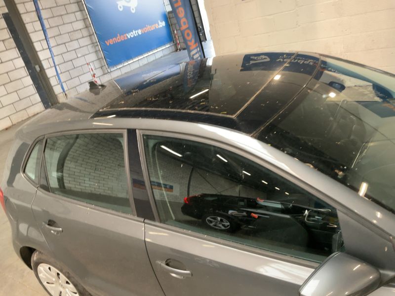 Volkswagen Polo 1.4 FSI Comfortline 2011 – снимка 13