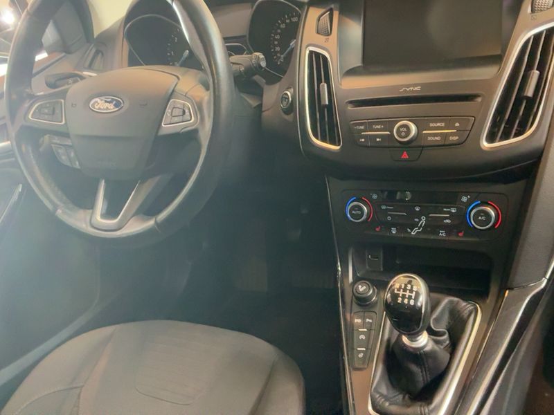 Ford Focus 1.5 TDCi Titanium 2016 – снимка 18