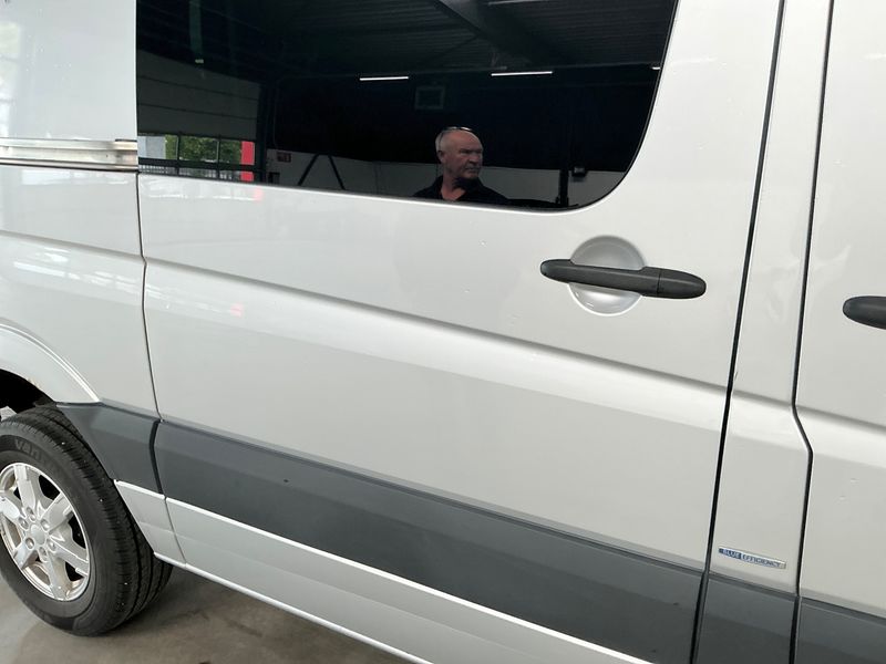 Mercedes-Benz Sprinter 319 CDI 2015 – снимка 28