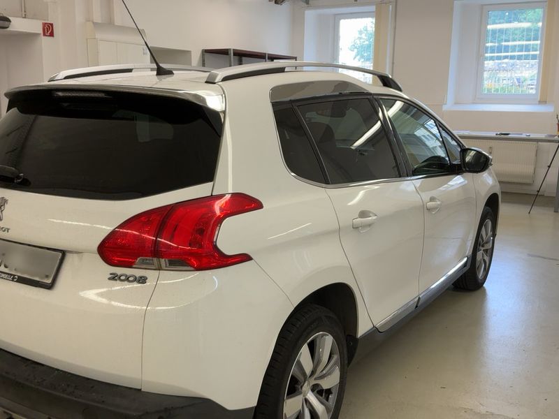 Peugeot 2008 1.6 Blue-HDi Allure 2016 – снимка 8