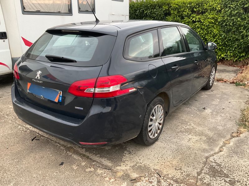 Peugeot 308 1.6 Blue-HDi Access Business 2016 – снимка 2