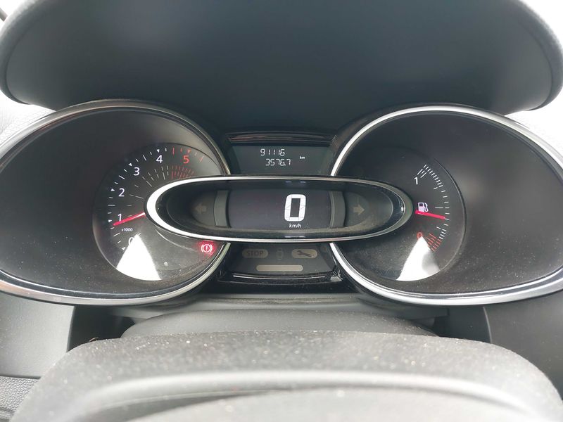 Renault Clio 1.5 dCi Energy Air MediaNav 2018 – снимка 12