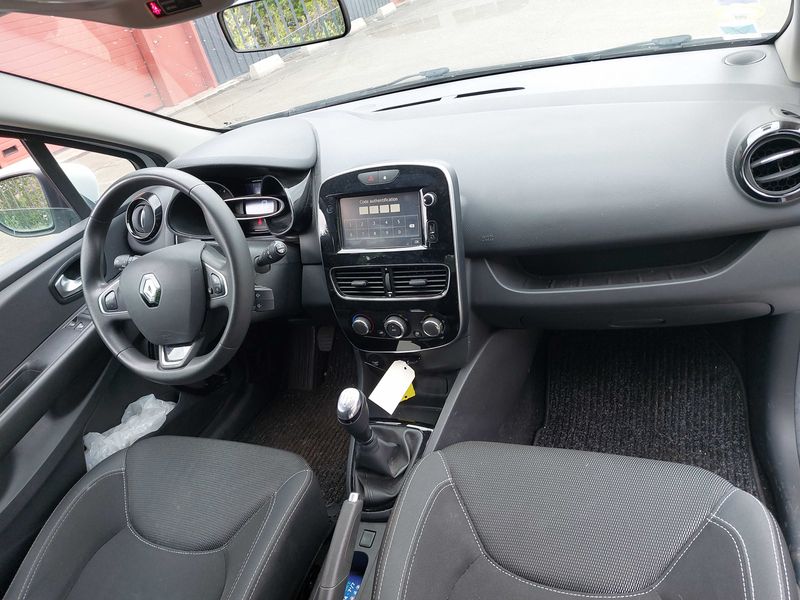 Renault Clio 1.5 dCi Energy Air MediaNav 2018 – снимка 11