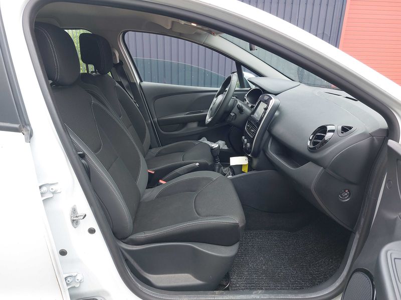 Renault Clio 1.5 dCi Energy Air MediaNav 2018 – снимка 10
