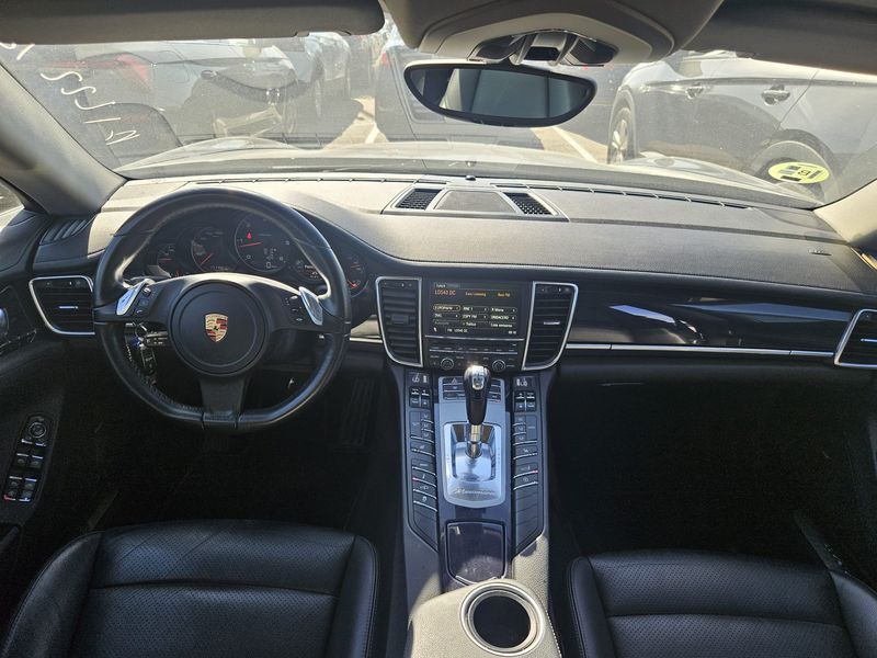 Porsche Panamera Diesel 2013 – снимка 17