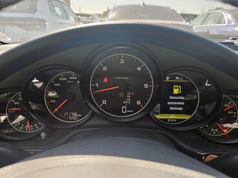 Porsche Panamera Diesel 2013 – снимка 18