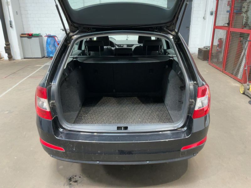 Skoda Octavia 1.4 TSI Active 2013 – снимка 15