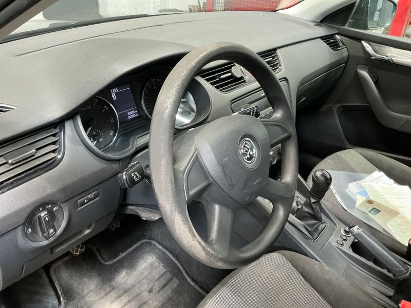 Skoda Octavia 1.4 TSI Active 2013 – снимка 27
