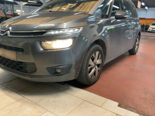 Citroen C4 Grand Picasso 1.6 e-HDi Intensive 2015 – снимка 2