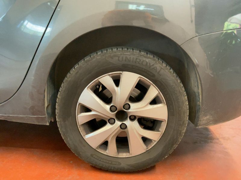 Citroen C4 Grand Picasso 1.6 e-HDi Intensive 2015 – снимка 5