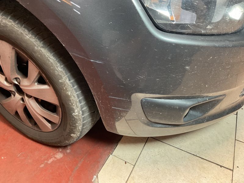 Citroen C4 Grand Picasso 1.6 e-HDi Intensive 2015 – снимка на щета 28