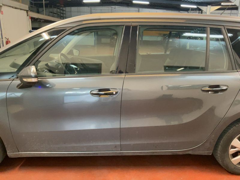 Citroen C4 Grand Picasso 1.6 e-HDi Intensive 2015 – снимка на щета 4